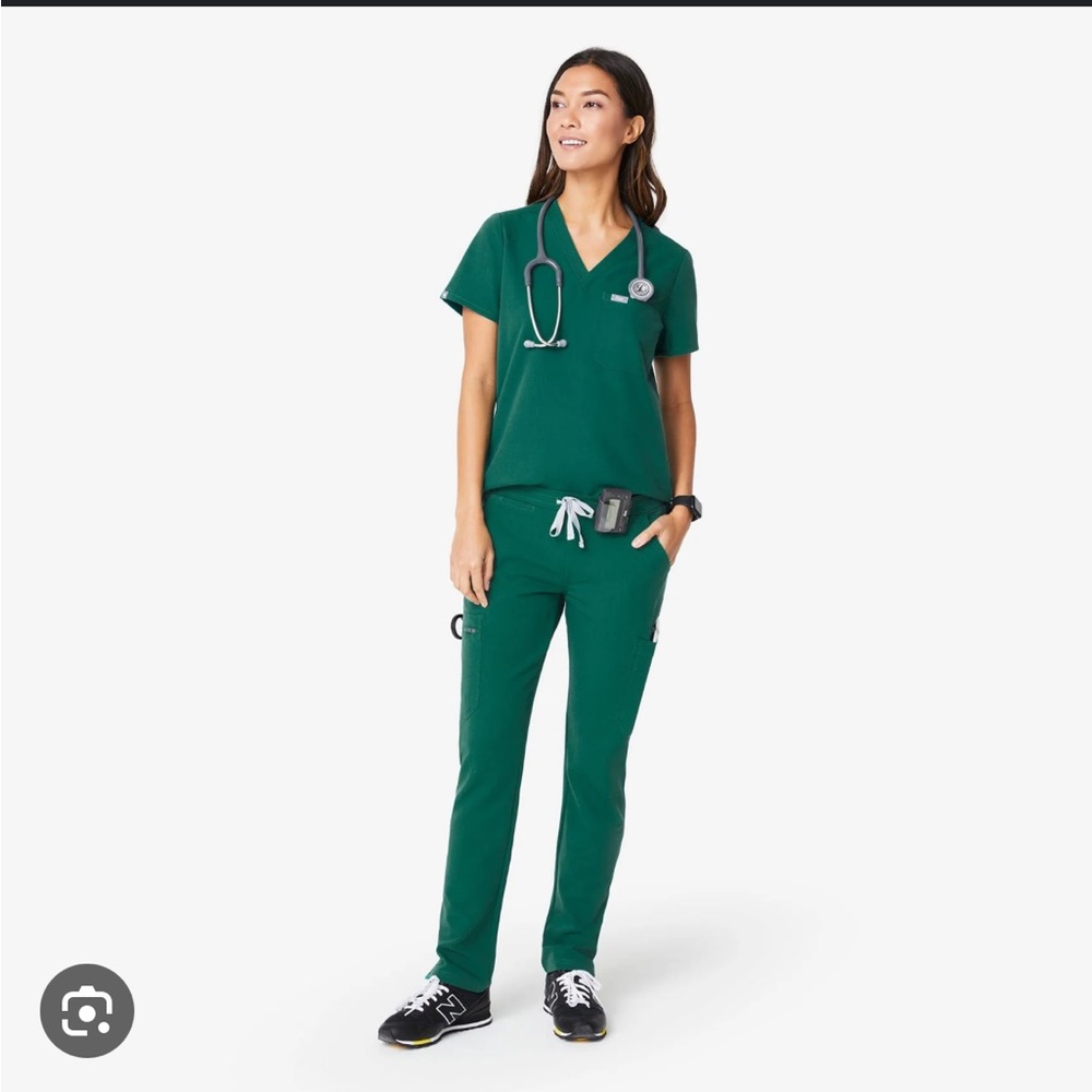 women's Hunter Green Yola - Skinny Scrub Pants
